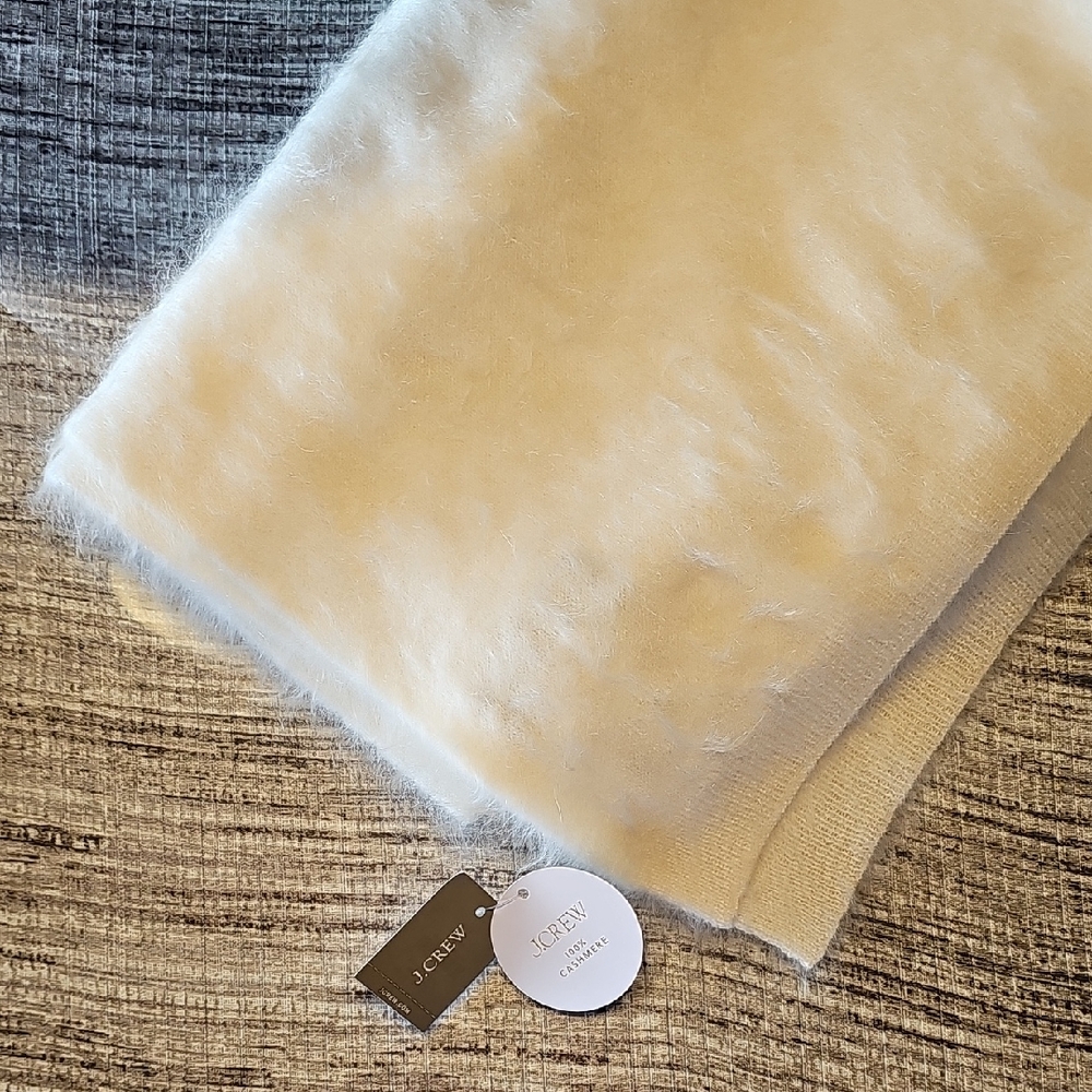 J.Crew Cream 100% Cashmere Scarf NWT gorgeous! Treat yourself 4 Valentine's Day!